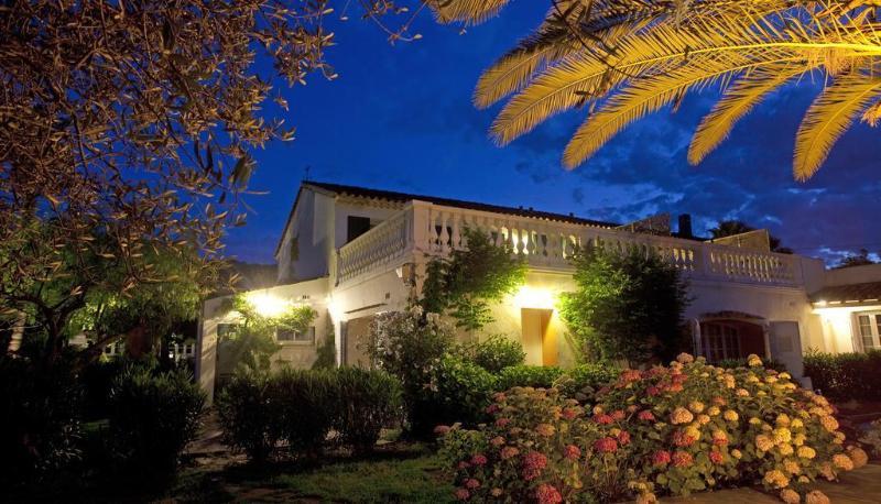 La Bastide Des Salins Hotel Saint-Tropez Exterior photo